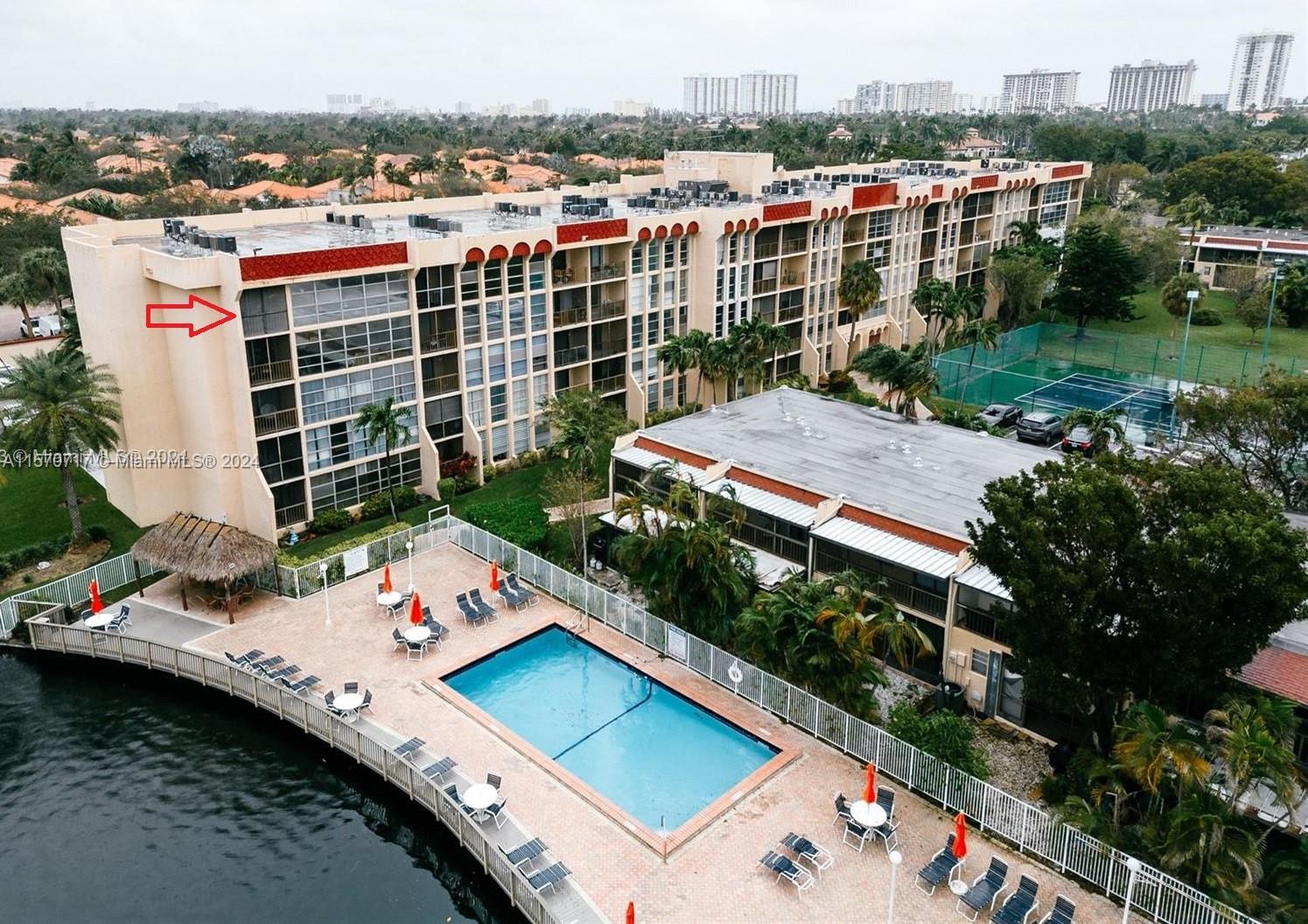 2001 Atlantic Shores Blvd 520, Hallandale Beach, Florida 33009, 2 Bedrooms Bedrooms, ,2 BathroomsBathrooms,Residential,For Sale,2001 Atlantic Shores Blvd 520,A11570717