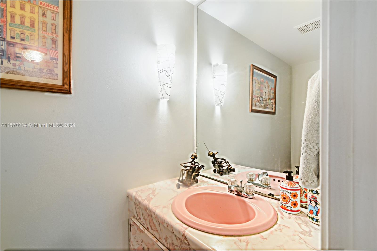 300 Diplomat Pkwy 608, Hallandale Beach, Florida 33009, 1 Bedroom Bedrooms, ,1 BathroomBathrooms,Residential,For Sale,300 Diplomat Pkwy 608,A11570334