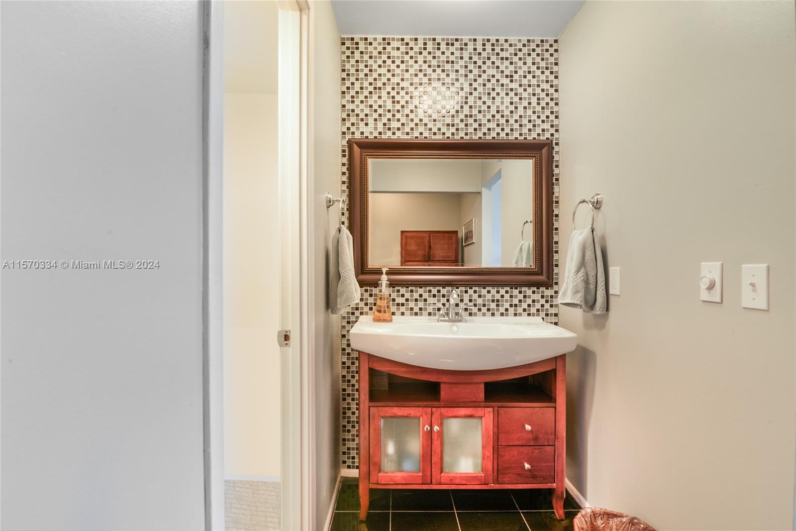 300 Diplomat Pkwy 608, Hallandale Beach, Florida 33009, 1 Bedroom Bedrooms, ,1 BathroomBathrooms,Residential,For Sale,300 Diplomat Pkwy 608,A11570334