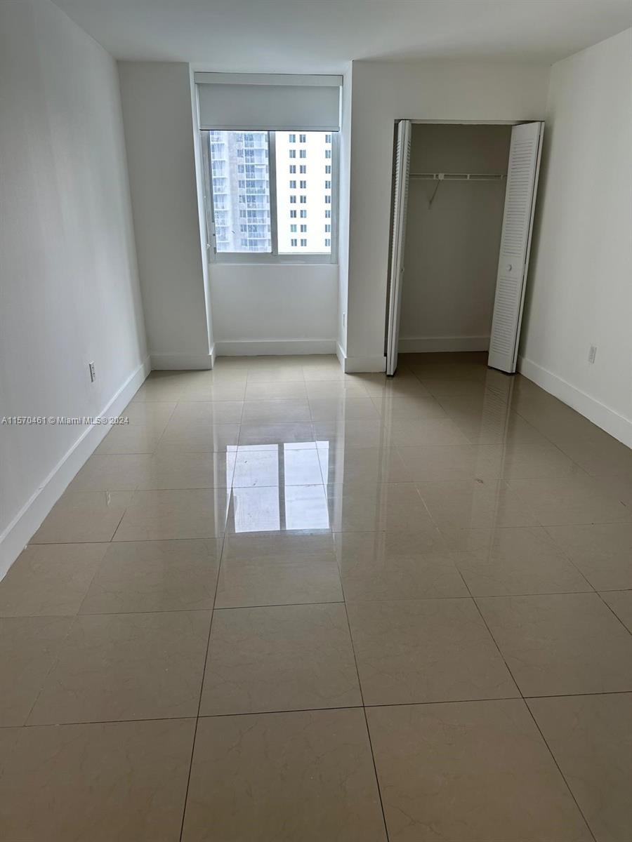 800 N Miami Ave E-1410, Miami, Florida 33136, 2 Bedrooms Bedrooms, ,2 BathroomsBathrooms,Residentiallease,For Rent,800 N Miami Ave E-1410,A11570461