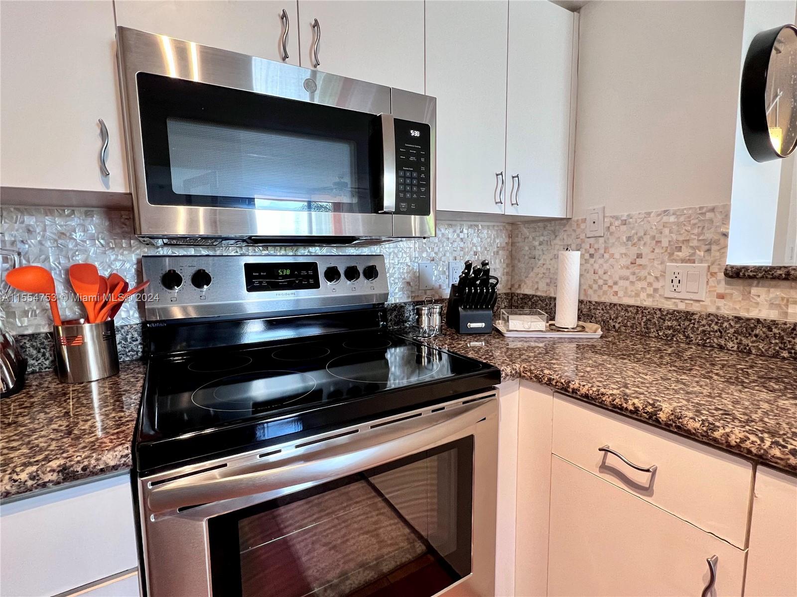 19501 E Country Club Dr 9301, Aventura, Florida 33180, 2 Bedrooms Bedrooms, ,2 BathroomsBathrooms,Residentiallease,For Rent,19501 E Country Club Dr 9301,A11554753