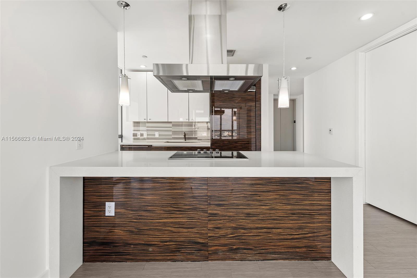 1100 Biscayne Blvd 4308, Miami, Florida 33132, 2 Bedrooms Bedrooms, ,2 BathroomsBathrooms,Residentiallease,For Rent,1100 Biscayne Blvd 4308,A11566823