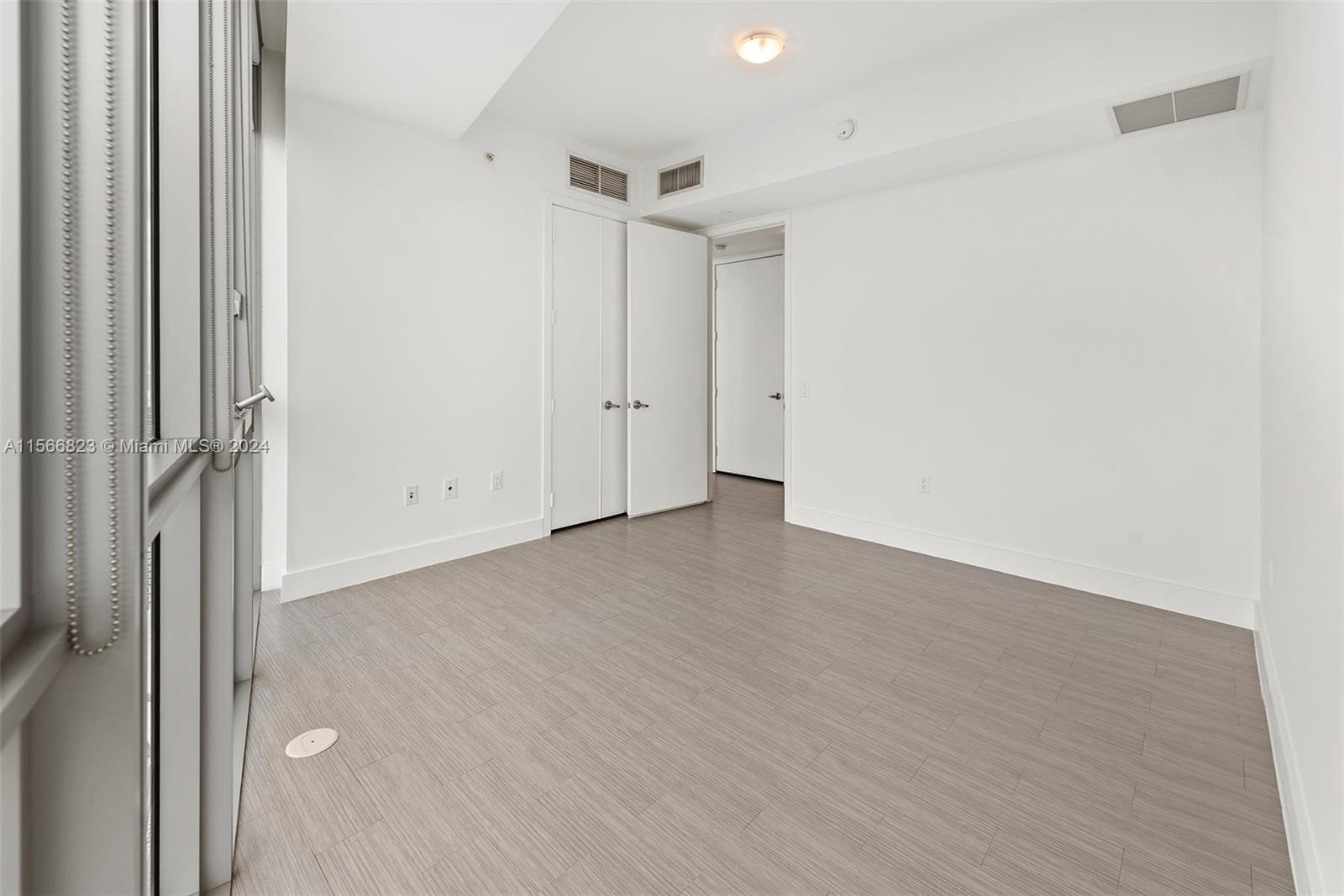 1100 Biscayne Blvd 4308, Miami, Florida 33132, 2 Bedrooms Bedrooms, ,2 BathroomsBathrooms,Residentiallease,For Rent,1100 Biscayne Blvd 4308,A11566823