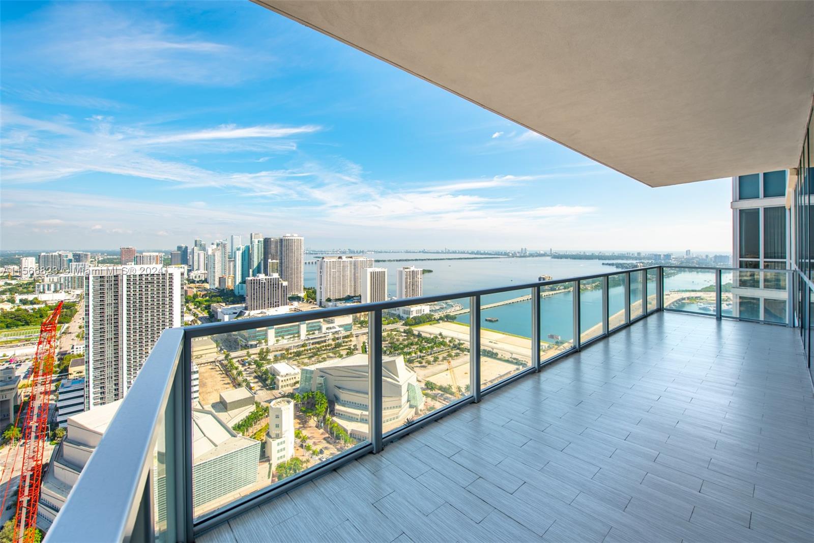 1100 Biscayne Blvd 4308, Miami, Florida 33132, 2 Bedrooms Bedrooms, ,2 BathroomsBathrooms,Residentiallease,For Rent,1100 Biscayne Blvd 4308,A11566823