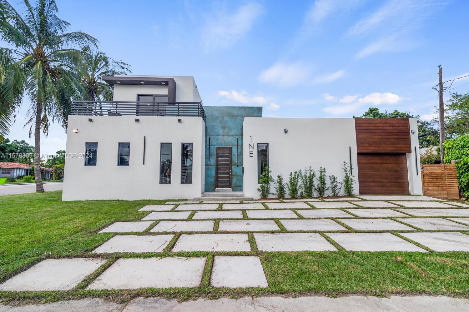 1 NE 87th St, El Portal, Florida 33138, 4 Bedrooms Bedrooms, ,4 BathroomsBathrooms,Residentiallease,For Rent,1 NE 87th St,A11570809
