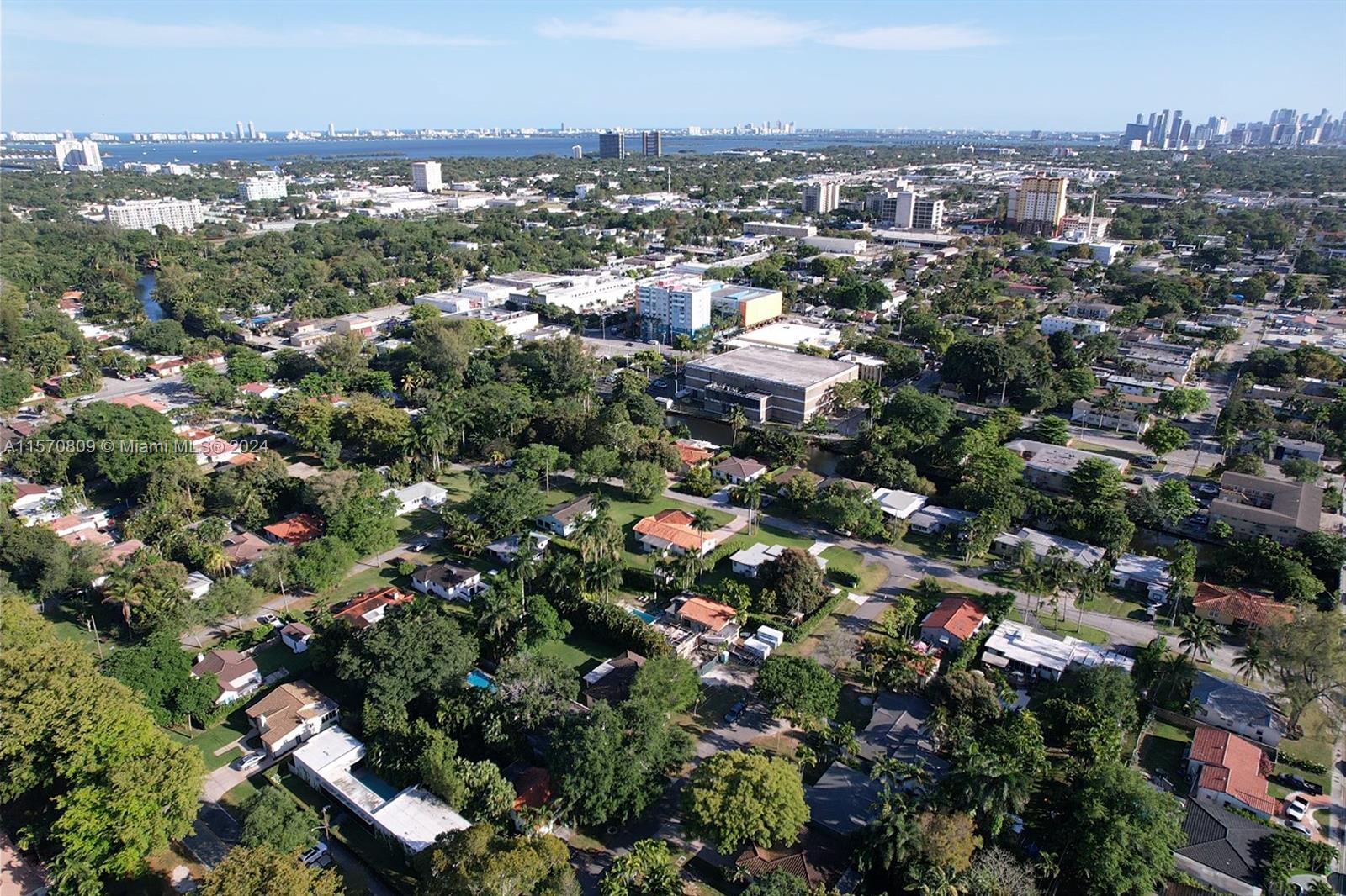 1 NE 87th St, El Portal, Florida 33138, 4 Bedrooms Bedrooms, ,4 BathroomsBathrooms,Residentiallease,For Rent,1 NE 87th St,A11570809