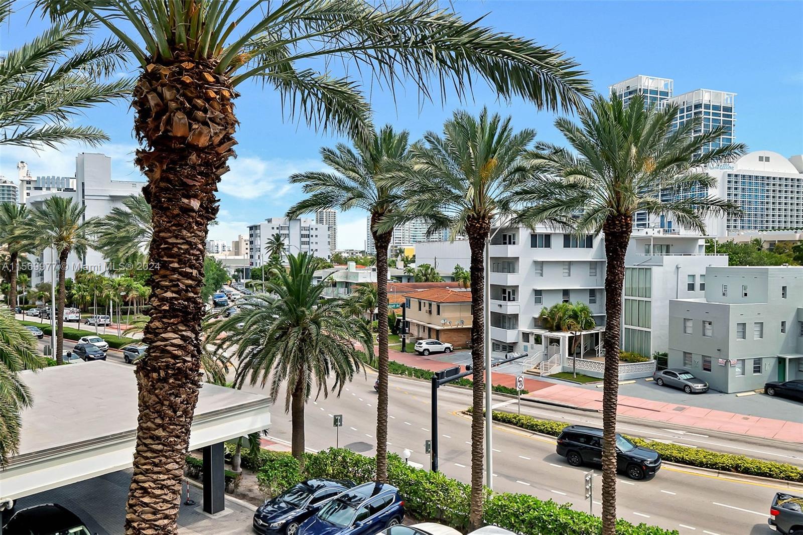 6770 Indian Creek Dr 4D, Miami Beach, Florida 33141, 2 Bedrooms Bedrooms, ,2 BathroomsBathrooms,Residential,For Sale,6770 Indian Creek Dr 4D,A11569977