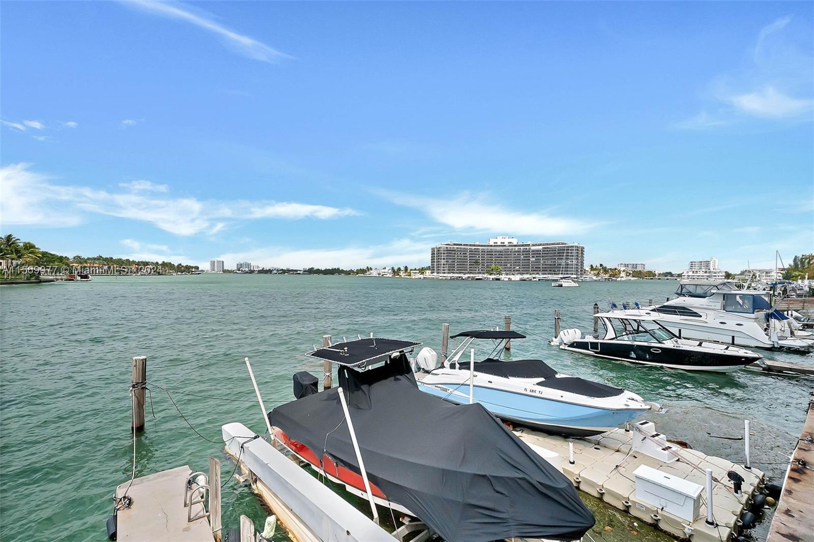 6770 Indian Creek Dr 4D, Miami Beach, Florida 33141, 2 Bedrooms Bedrooms, ,2 BathroomsBathrooms,Residential,For Sale,6770 Indian Creek Dr 4D,A11569977