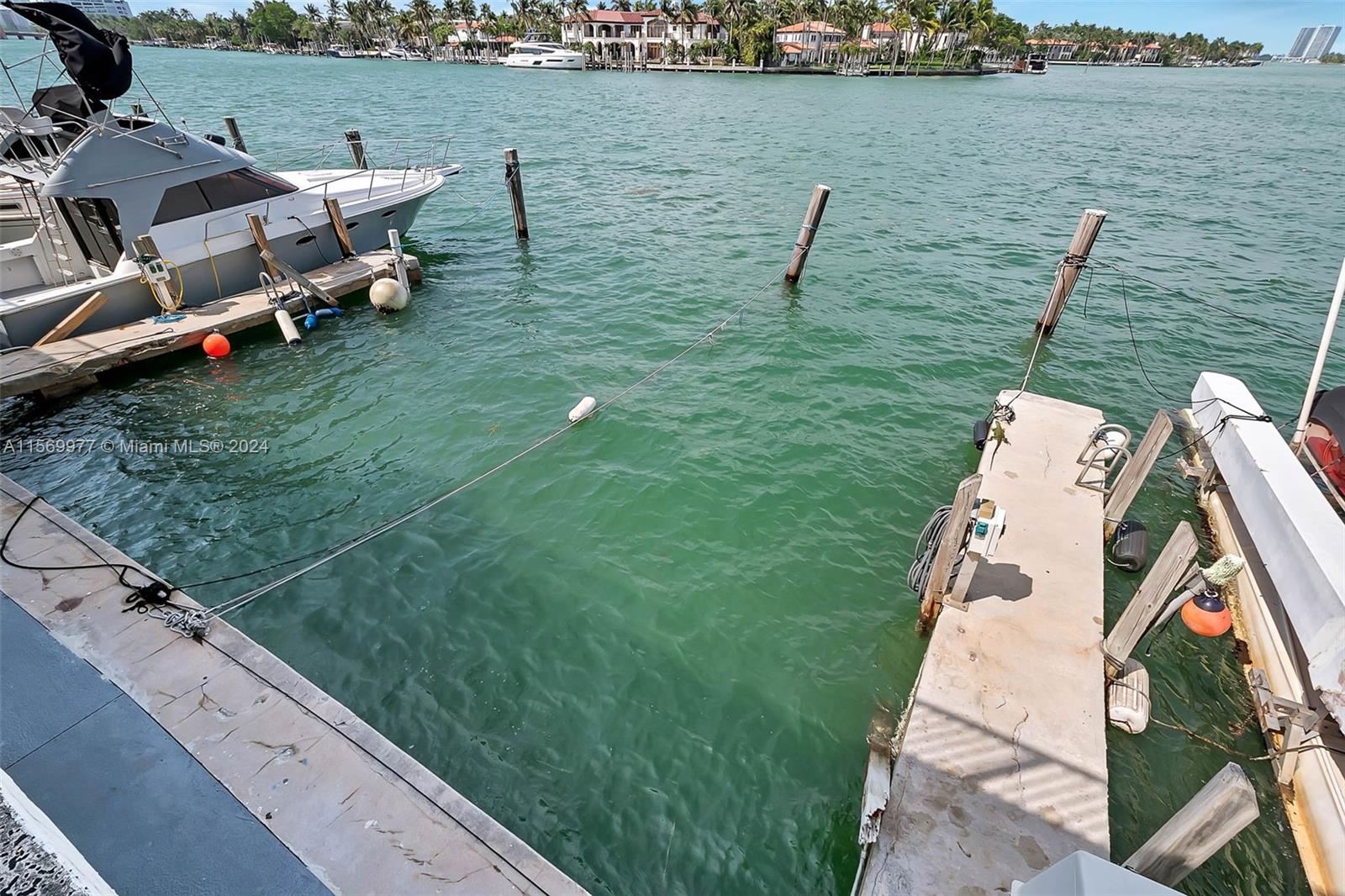 6770 Indian Creek Dr 4D, Miami Beach, Florida 33141, 2 Bedrooms Bedrooms, ,2 BathroomsBathrooms,Residential,For Sale,6770 Indian Creek Dr 4D,A11569977