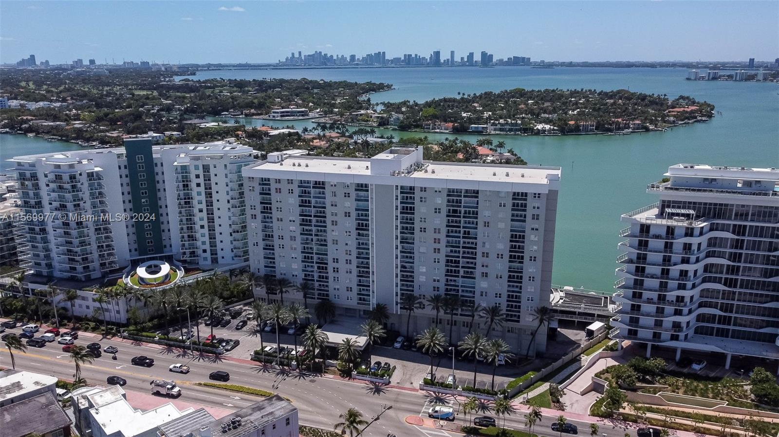 6770 Indian Creek Dr 4D, Miami Beach, Florida 33141, 2 Bedrooms Bedrooms, ,2 BathroomsBathrooms,Residential,For Sale,6770 Indian Creek Dr 4D,A11569977