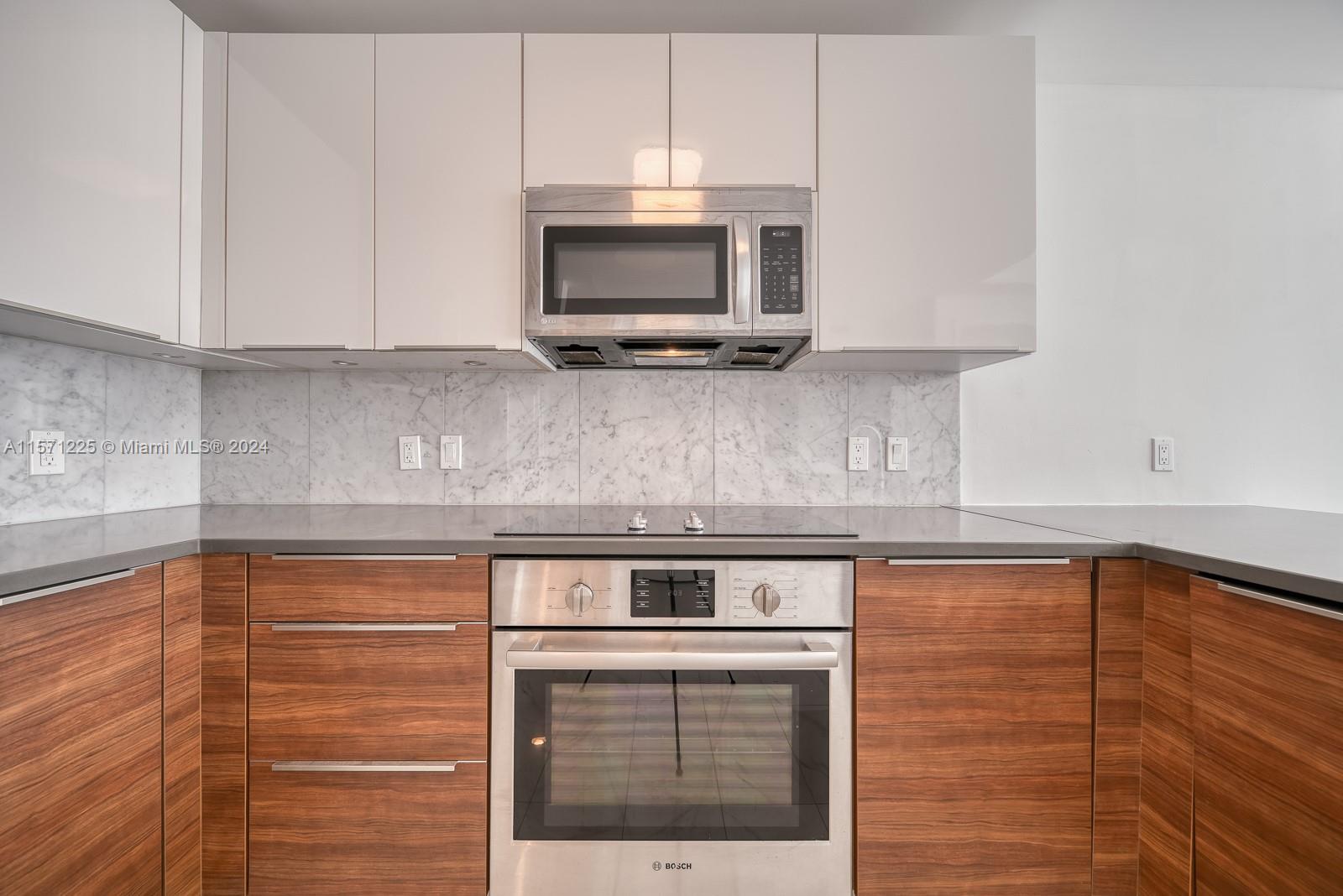 601 NE 27th St 1008, Miami, Florida 33137, 2 Bedrooms Bedrooms, ,2 BathroomsBathrooms,Residentiallease,For Rent,601 NE 27th St 1008,A11571225
