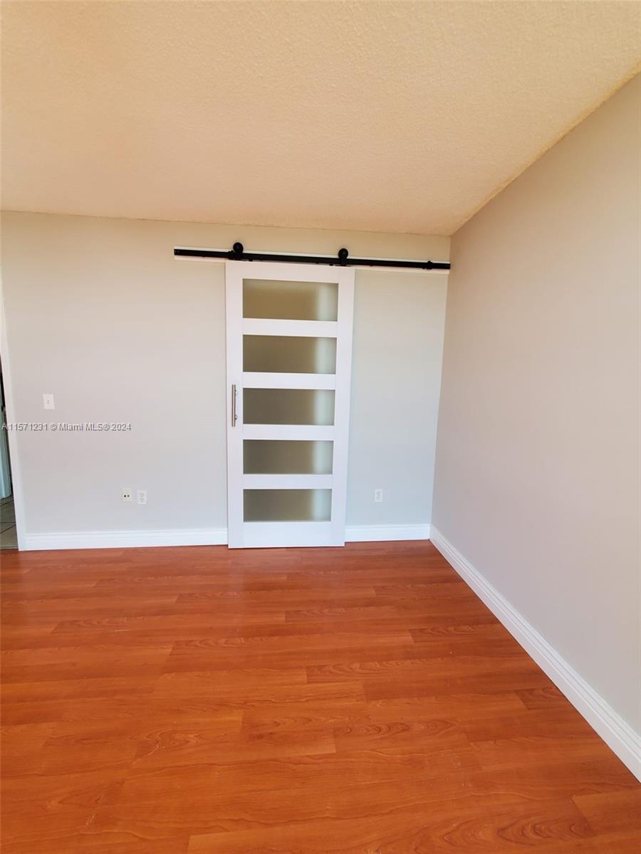 2350 NE 135th St 1110, North Miami, Florida 33181, 2 Bedrooms Bedrooms, ,2 BathroomsBathrooms,Residentiallease,For Rent,2350 NE 135th St 1110,A11571231