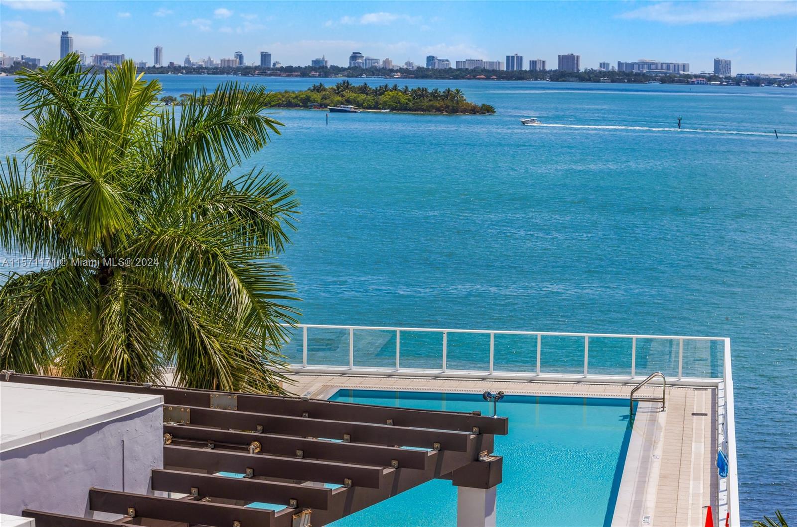 2020 N Bayshore Dr 710, Miami, Florida 33137, 3 Bedrooms Bedrooms, ,3 BathroomsBathrooms,Residentiallease,For Rent,2020 N Bayshore Dr 710,A11571171