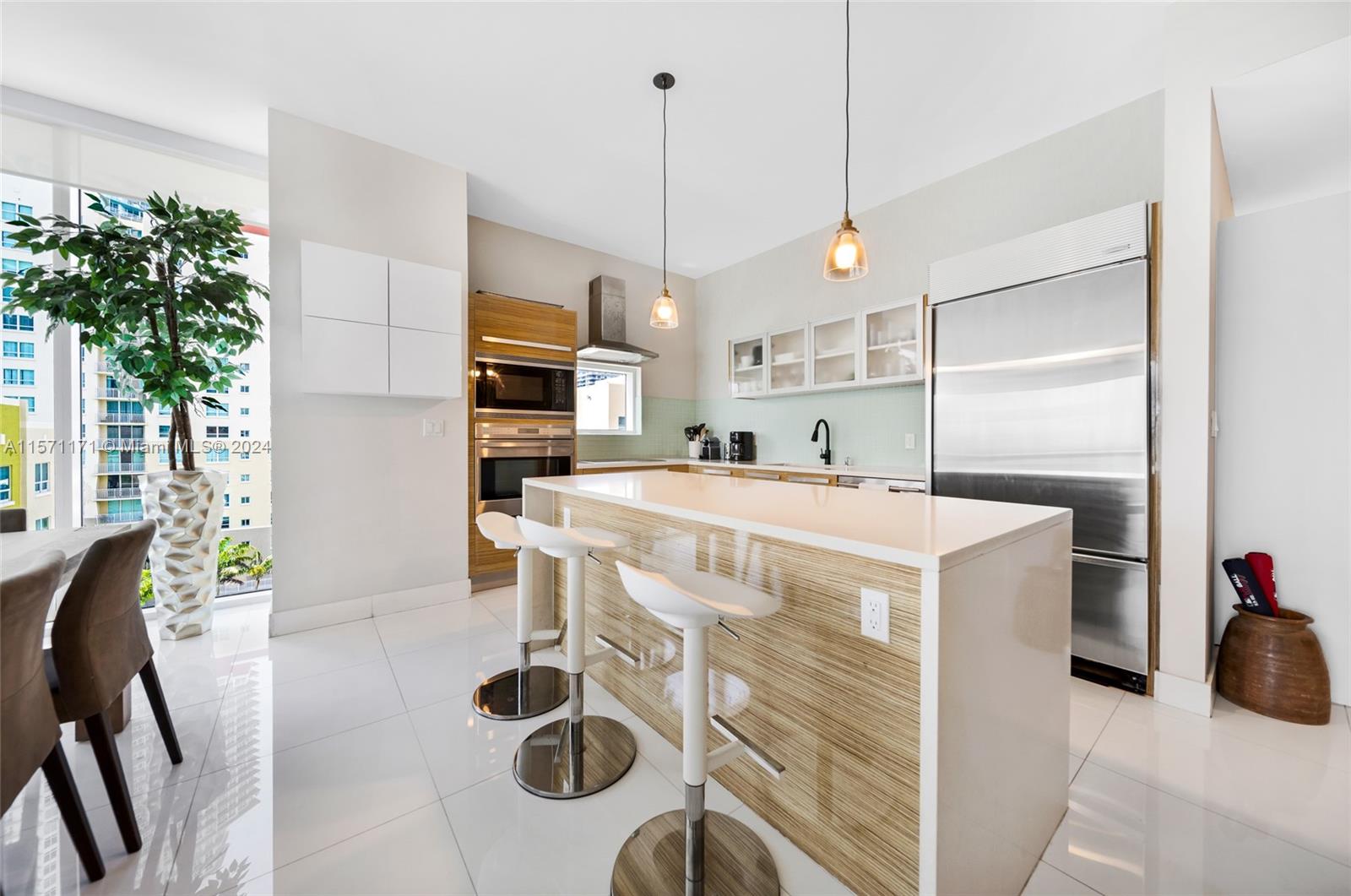 2020 N Bayshore Dr 710, Miami, Florida 33137, 3 Bedrooms Bedrooms, ,3 BathroomsBathrooms,Residentiallease,For Rent,2020 N Bayshore Dr 710,A11571171