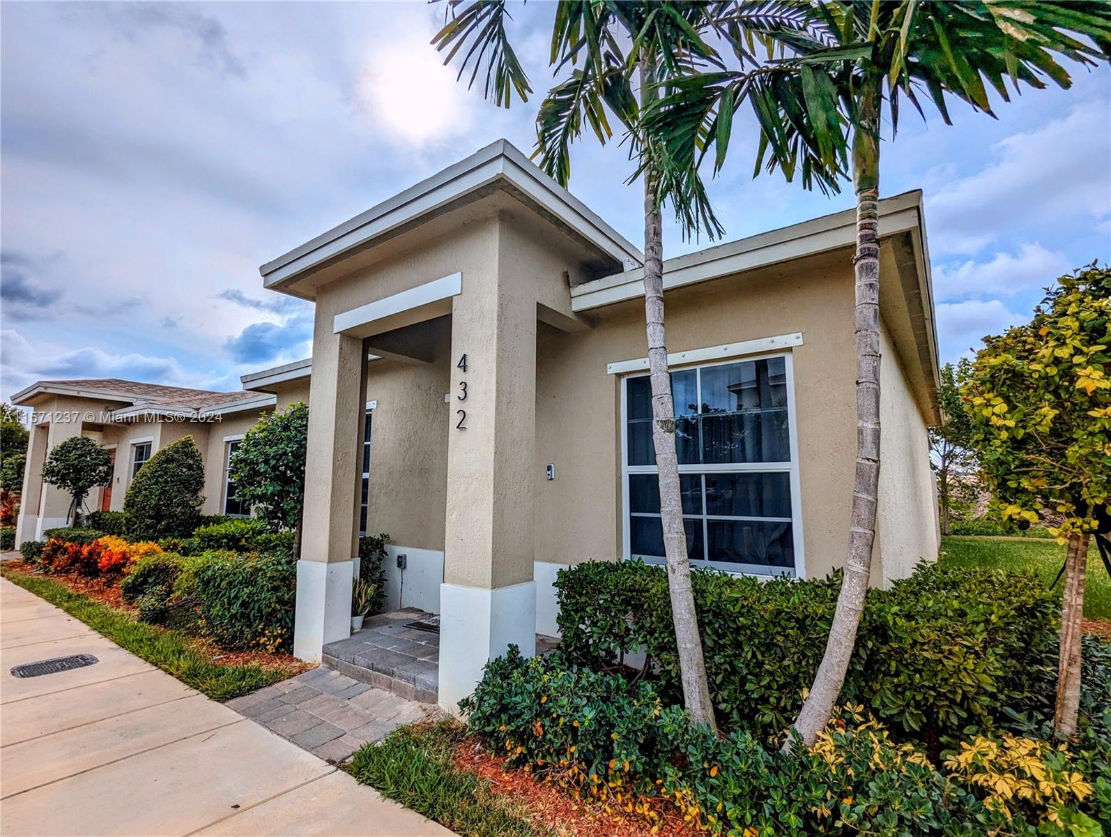 Newly built one-story villa in the Key Pointe Community. This 3 bedroom 2 bathroom home features tile flooring, natural bright lighting, stainless steel appliances, a washer and dryer, and a fenced patio. The community features a swimming pool, clubhouse, gym, playground and more. Low HOA fee of $105/month! Conveniently located close to shopping outlets, Florida's Turnpike, and the Florida Keys. Well-qualified buyers ask how you can assume the 2.80% FHA loan!
