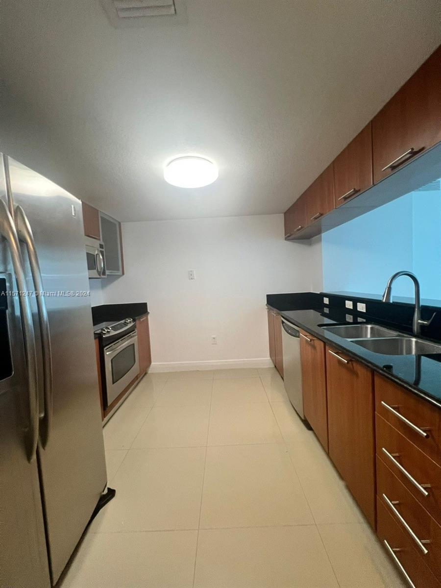 1800 N Bayshore Dr 3114, Miami, Florida 33132, 2 Bedrooms Bedrooms, ,2 BathroomsBathrooms,Residentiallease,For Rent,1800 N Bayshore Dr 3114,A11571247