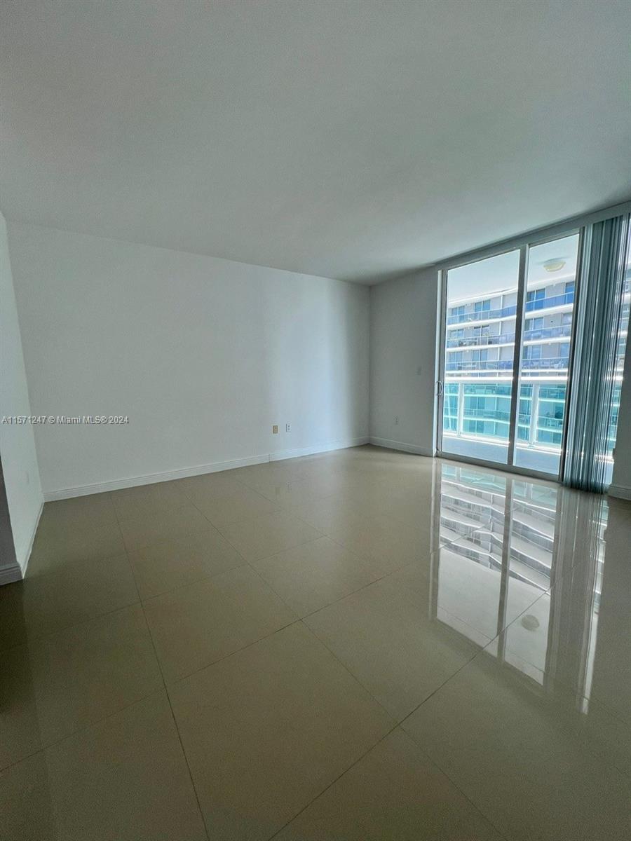 1800 N Bayshore Dr 3114, Miami, Florida 33132, 2 Bedrooms Bedrooms, ,2 BathroomsBathrooms,Residentiallease,For Rent,1800 N Bayshore Dr 3114,A11571247