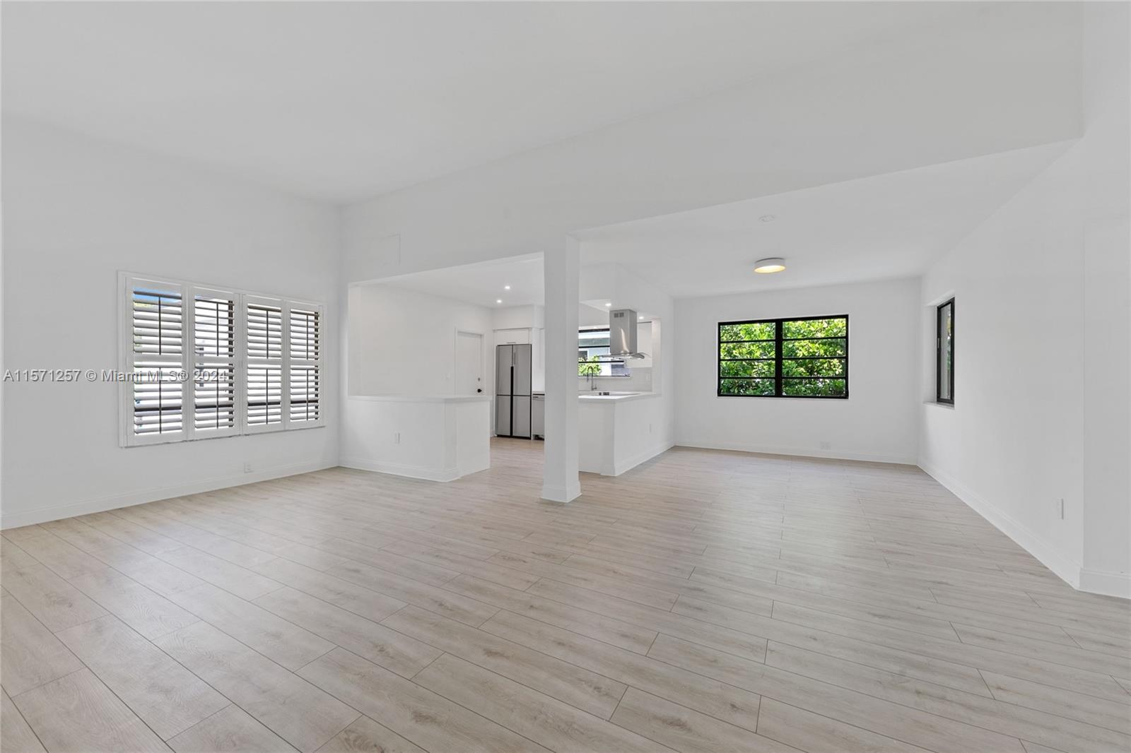7525 Adventure Ave, North Bay Village, Florida 33141, 4 Bedrooms Bedrooms, ,3 BathroomsBathrooms,Residentiallease,For Rent,7525 Adventure Ave,A11571257