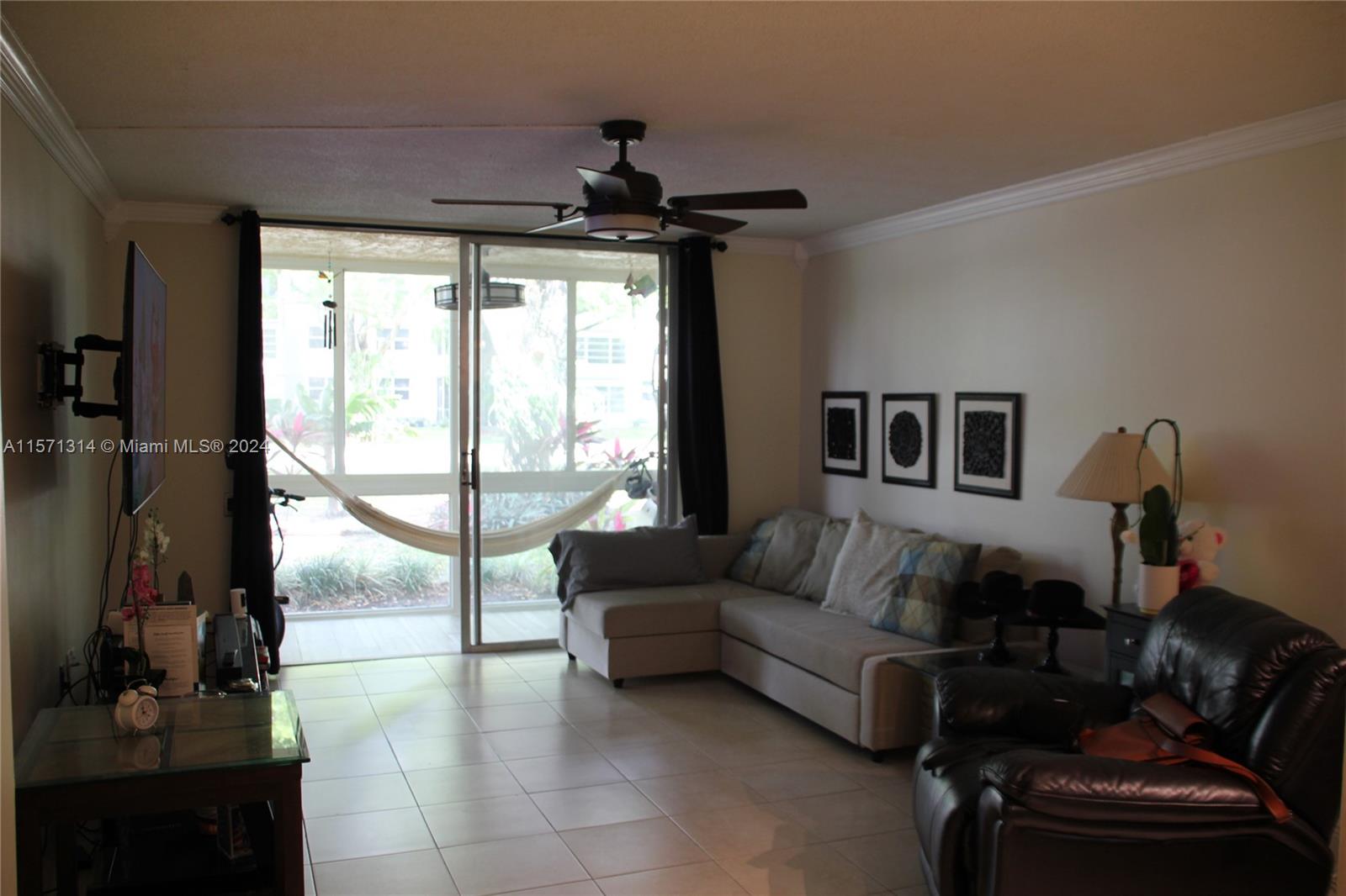 9091 Lime Bay Blvd 106, Tamarac, Florida 33321, 1 Bedroom Bedrooms, ,1 BathroomBathrooms,Residentiallease,For Rent,9091 Lime Bay Blvd 106,A11571314