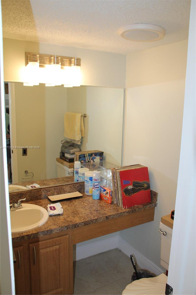 9091 Lime Bay Blvd 106, Tamarac, Florida 33321, 1 Bedroom Bedrooms, ,1 BathroomBathrooms,Residentiallease,For Rent,9091 Lime Bay Blvd 106,A11571314