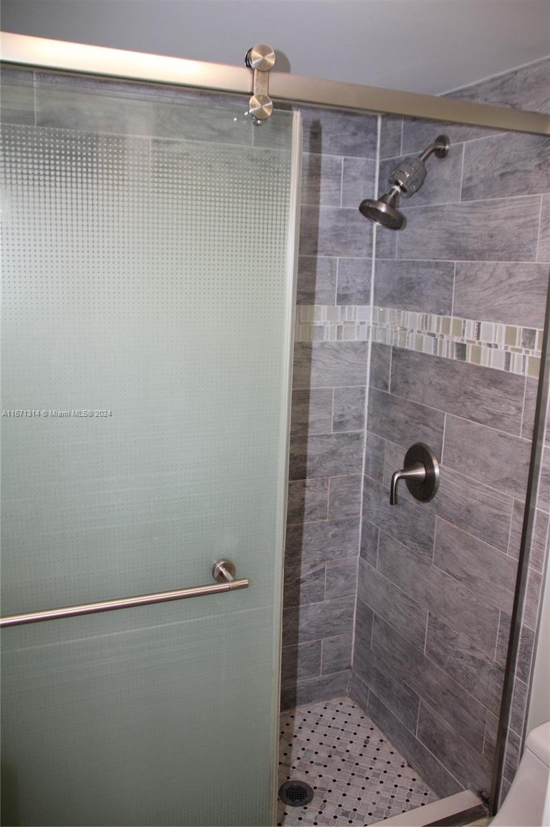 9091 Lime Bay Blvd 106, Tamarac, Florida 33321, 1 Bedroom Bedrooms, ,1 BathroomBathrooms,Residentiallease,For Rent,9091 Lime Bay Blvd 106,A11571314
