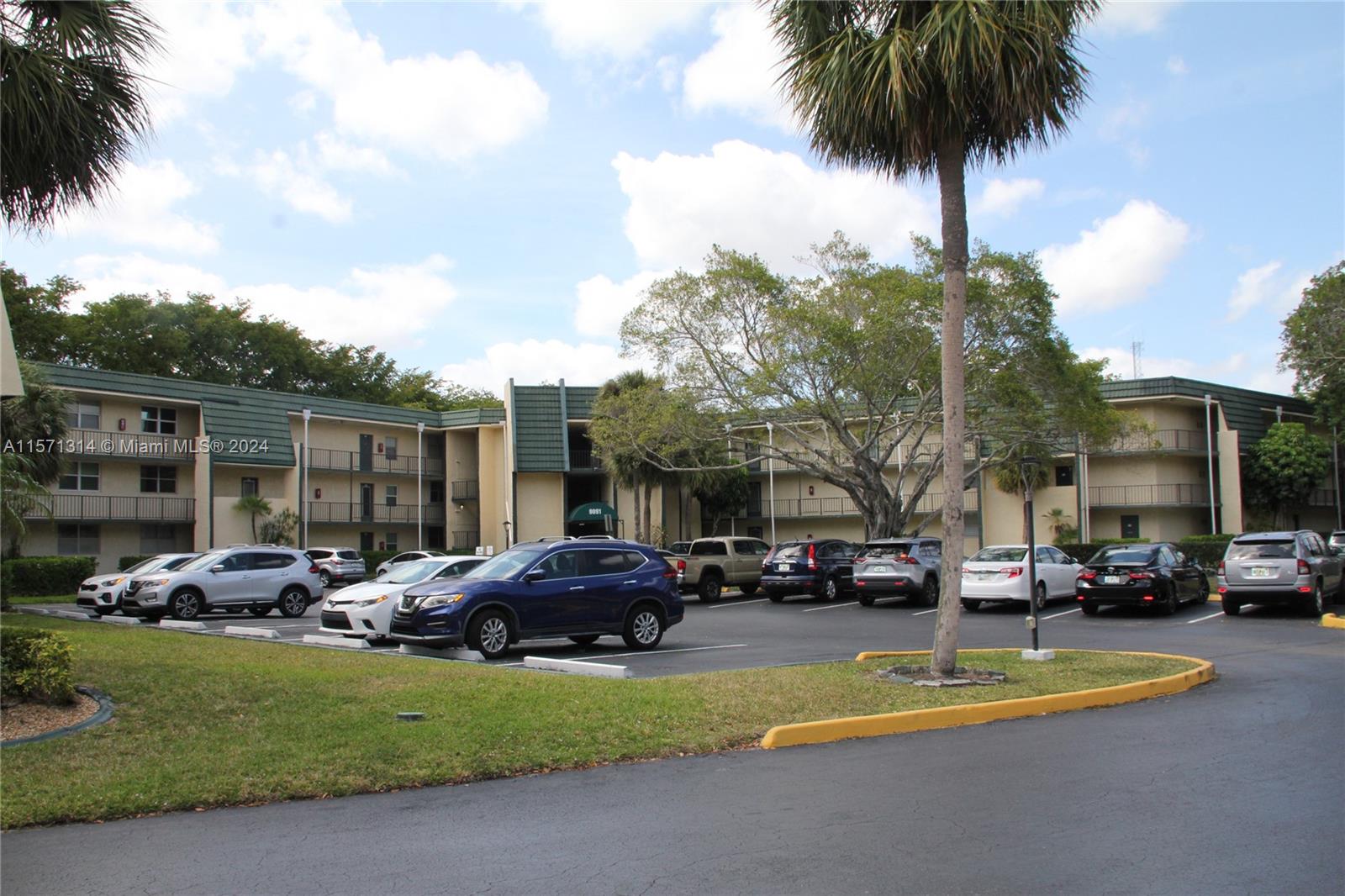 9091 Lime Bay Blvd 106, Tamarac, Florida 33321, 1 Bedroom Bedrooms, ,1 BathroomBathrooms,Residentiallease,For Rent,9091 Lime Bay Blvd 106,A11571314