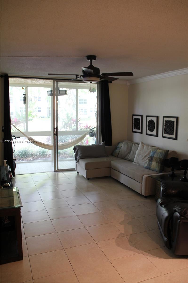9091 Lime Bay Blvd 106, Tamarac, Florida 33321, 1 Bedroom Bedrooms, ,1 BathroomBathrooms,Residentiallease,For Rent,9091 Lime Bay Blvd 106,A11571314