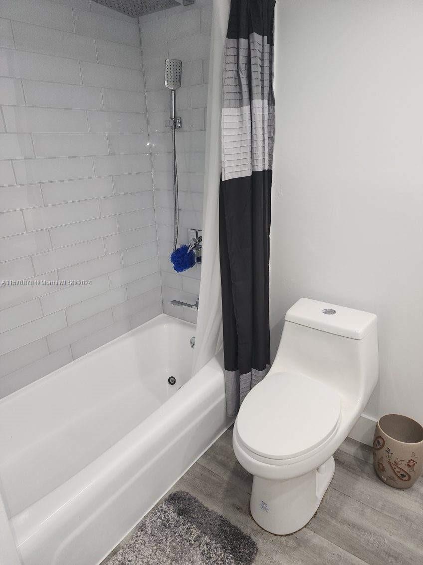 3180 S Ocean Dr PH 1703, Hallandale Beach, Florida 33009, 1 Bedroom Bedrooms, ,1 BathroomBathrooms,Residential,For Sale,3180 S Ocean Dr PH 1703,A11570878