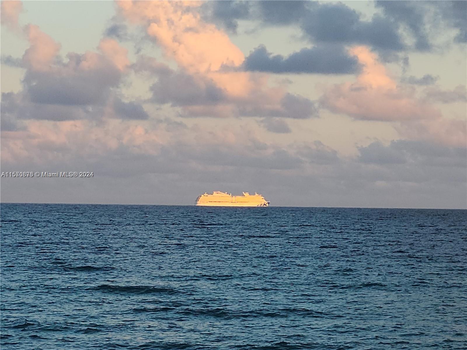 3180 S Ocean Dr PH 1703, Hallandale Beach, Florida 33009, 1 Bedroom Bedrooms, ,1 BathroomBathrooms,Residential,For Sale,3180 S Ocean Dr PH 1703,A11570878