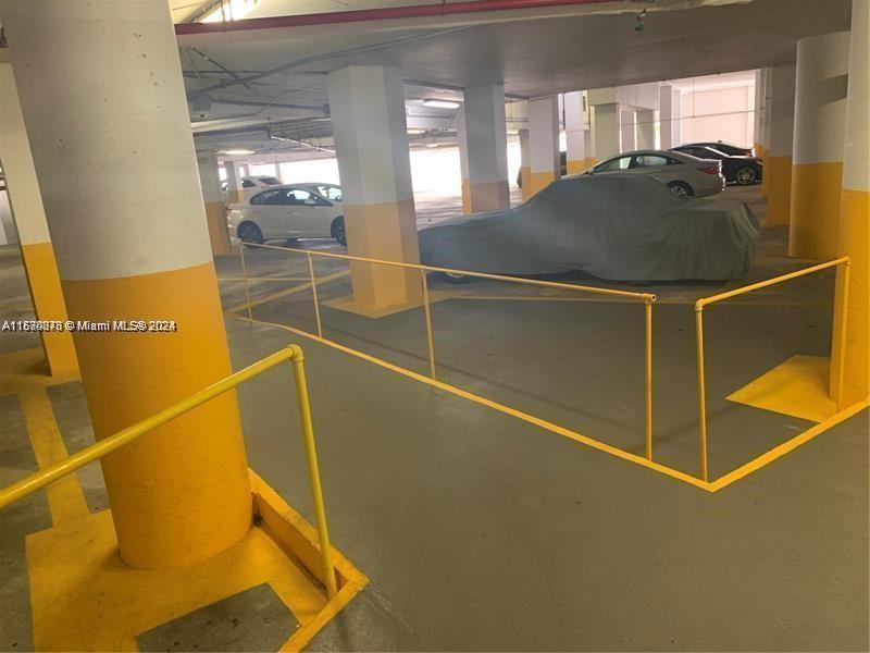 3180 S Ocean Dr PH 1703, Hallandale Beach, Florida 33009, 1 Bedroom Bedrooms, ,1 BathroomBathrooms,Residential,For Sale,3180 S Ocean Dr PH 1703,A11570878