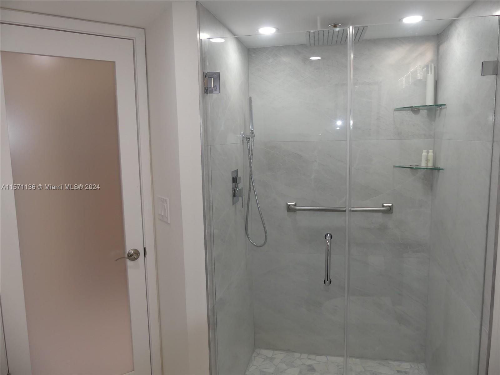 300 Three Islands Blvd 807, Hallandale Beach, Florida 33009, 2 Bedrooms Bedrooms, ,2 BathroomsBathrooms,Residential,For Sale,300 Three Islands Blvd 807,A11571136