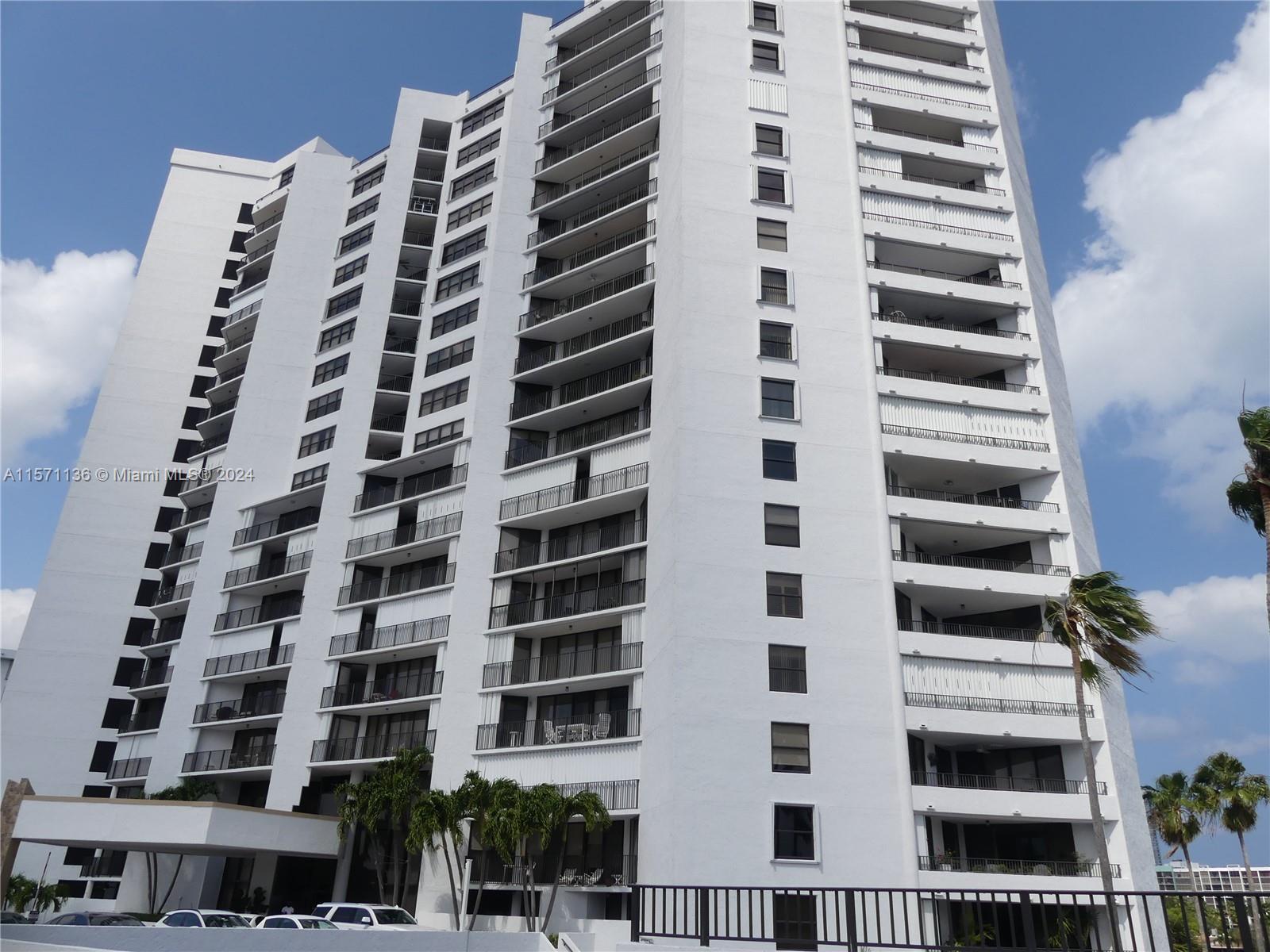 300 Three Islands Blvd 807, Hallandale Beach, Florida 33009, 2 Bedrooms Bedrooms, ,2 BathroomsBathrooms,Residential,For Sale,300 Three Islands Blvd 807,A11571136