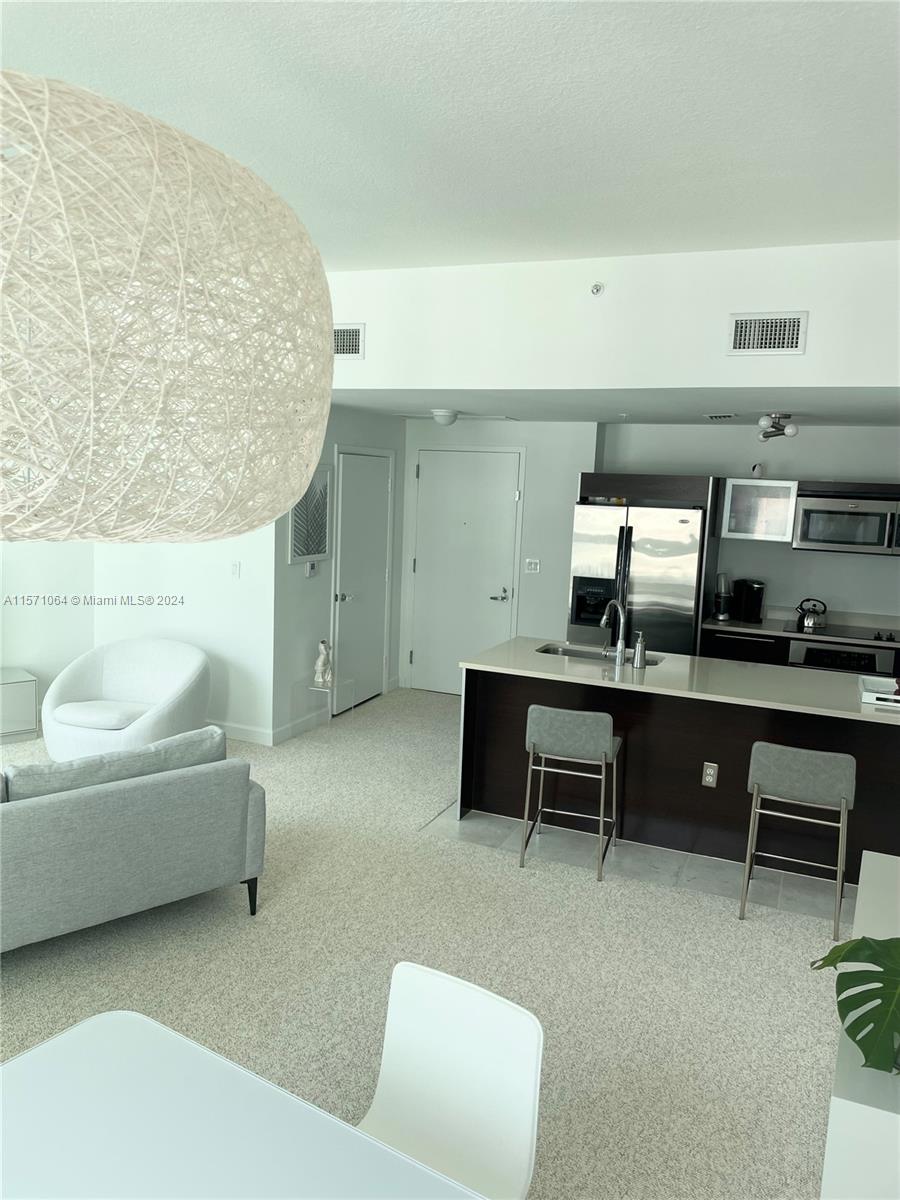 1900 N Bayshore Dr 4119, Miami, Florida 33132, 1 Bedroom Bedrooms, ,1 BathroomBathrooms,Residentiallease,For Rent,1900 N Bayshore Dr 4119,A11571064