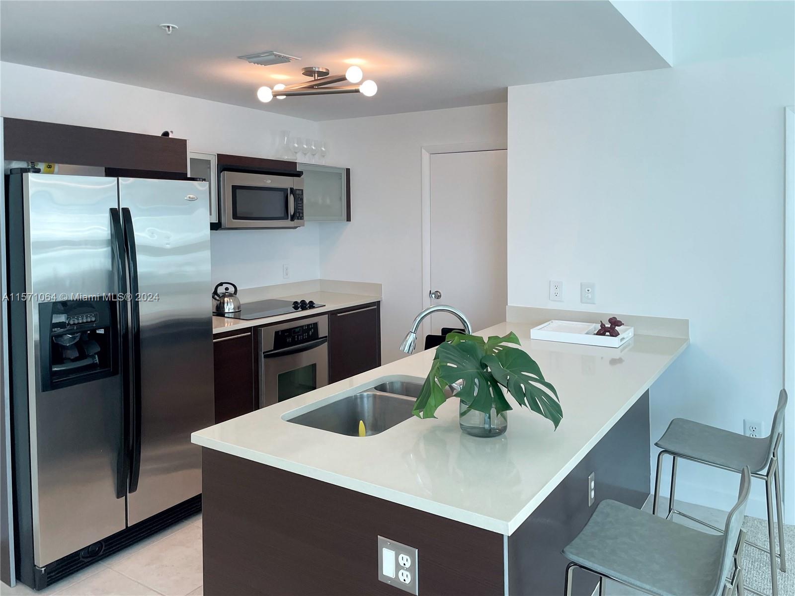 1900 N Bayshore Dr 4119, Miami, Florida 33132, 1 Bedroom Bedrooms, ,1 BathroomBathrooms,Residentiallease,For Rent,1900 N Bayshore Dr 4119,A11571064