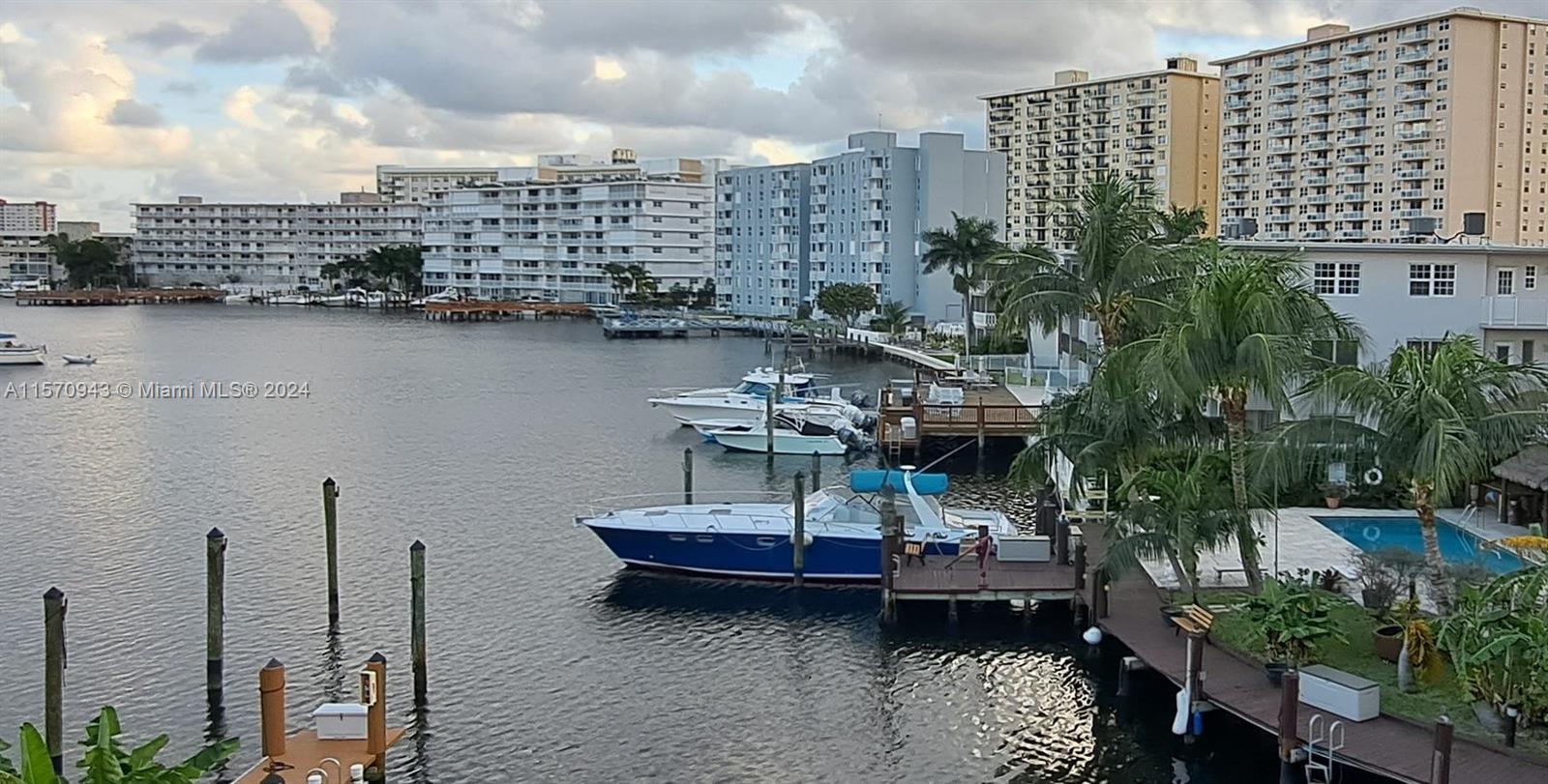 468 Golden Isles Dr 401, Hallandale Beach, Florida 33009, 3 Bedrooms Bedrooms, ,2 BathroomsBathrooms,Residentiallease,For Rent,468 Golden Isles Dr 401,A11570943