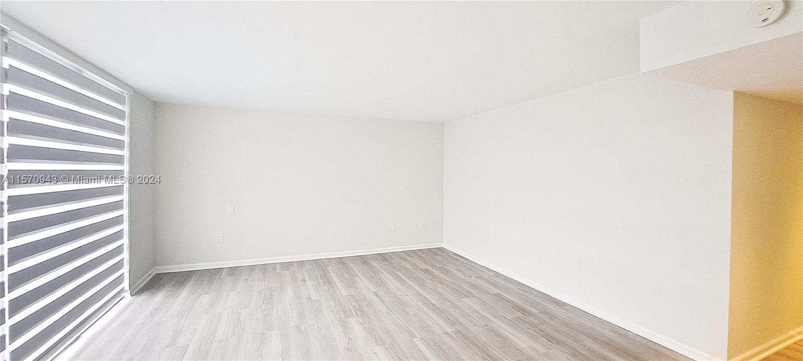 468 Golden Isles Dr 401, Hallandale Beach, Florida 33009, 3 Bedrooms Bedrooms, ,2 BathroomsBathrooms,Residentiallease,For Rent,468 Golden Isles Dr 401,A11570943