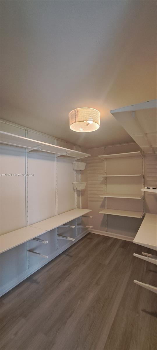 468 Golden Isles Dr 401, Hallandale Beach, Florida 33009, 3 Bedrooms Bedrooms, ,2 BathroomsBathrooms,Residentiallease,For Rent,468 Golden Isles Dr 401,A11570943