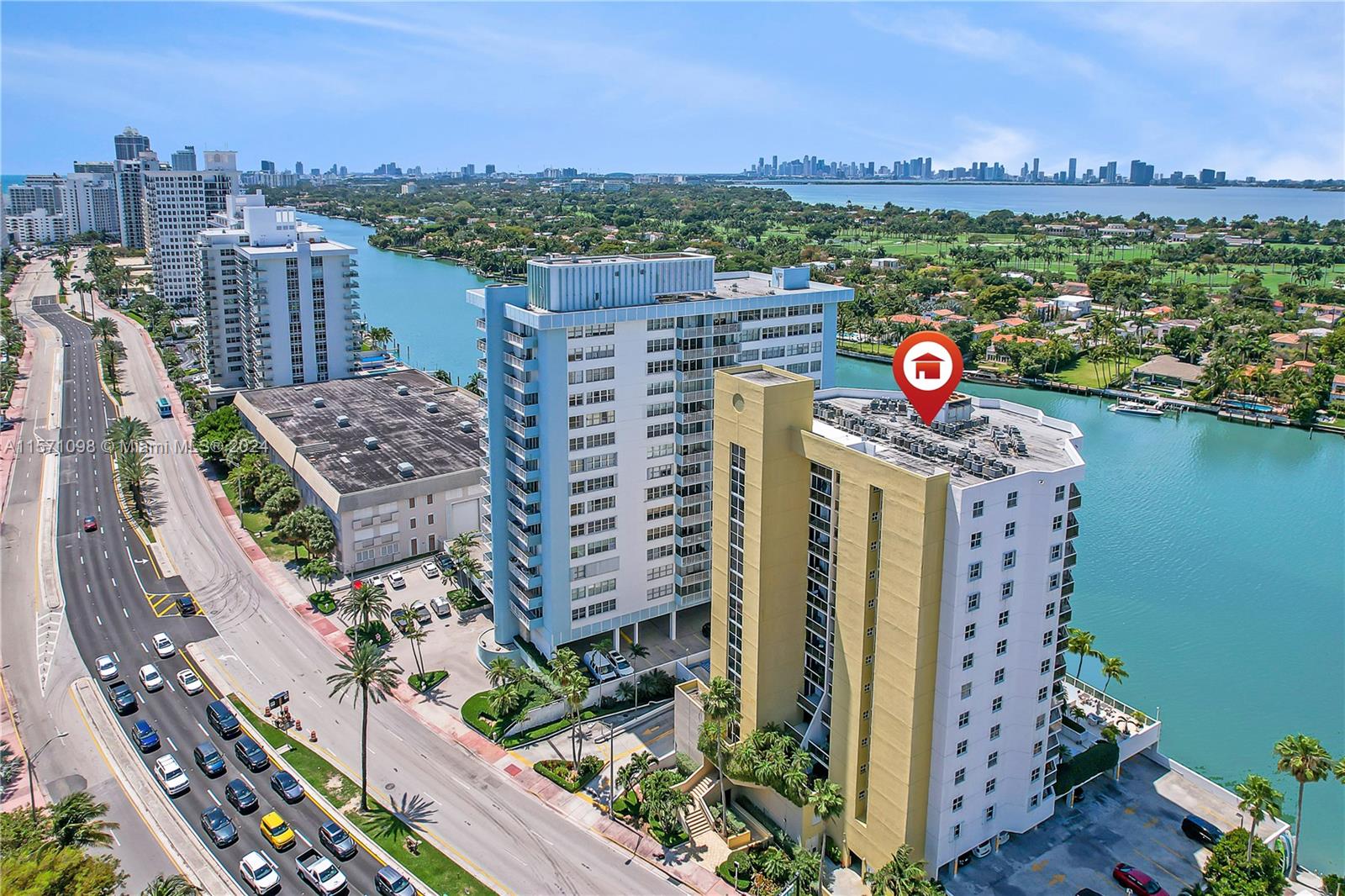 5880 Collins Ave 603, Miami Beach, Florida 33140, 2 Bedrooms Bedrooms, ,2 BathroomsBathrooms,Residentiallease,For Rent,5880 Collins Ave 603,A11571098