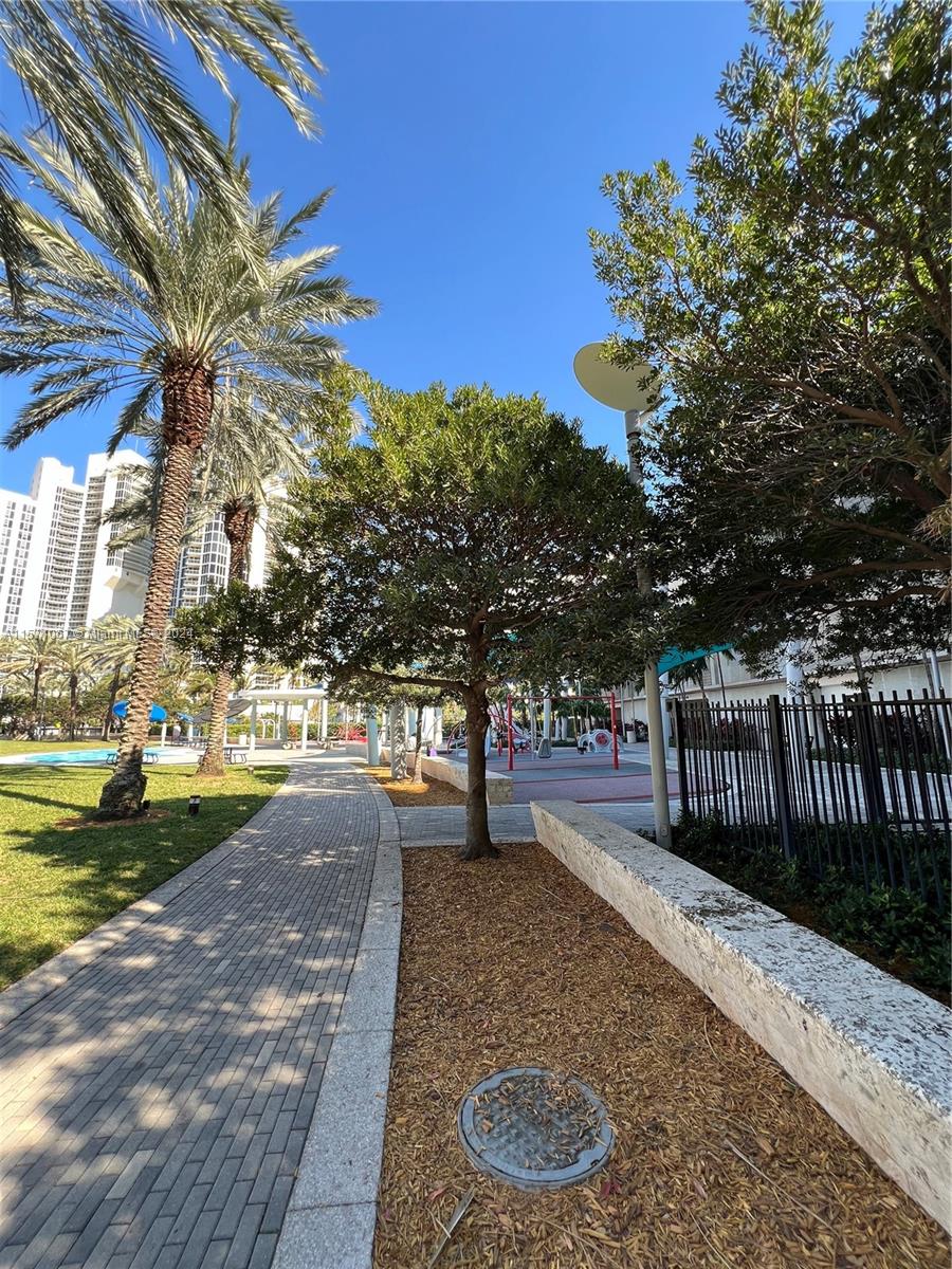19380 Collins Ave 1402, Sunny Isles Beach, Florida 33160, 2 Bedrooms Bedrooms, ,2 BathroomsBathrooms,Residential,For Sale,19380 Collins Ave 1402,A11571067