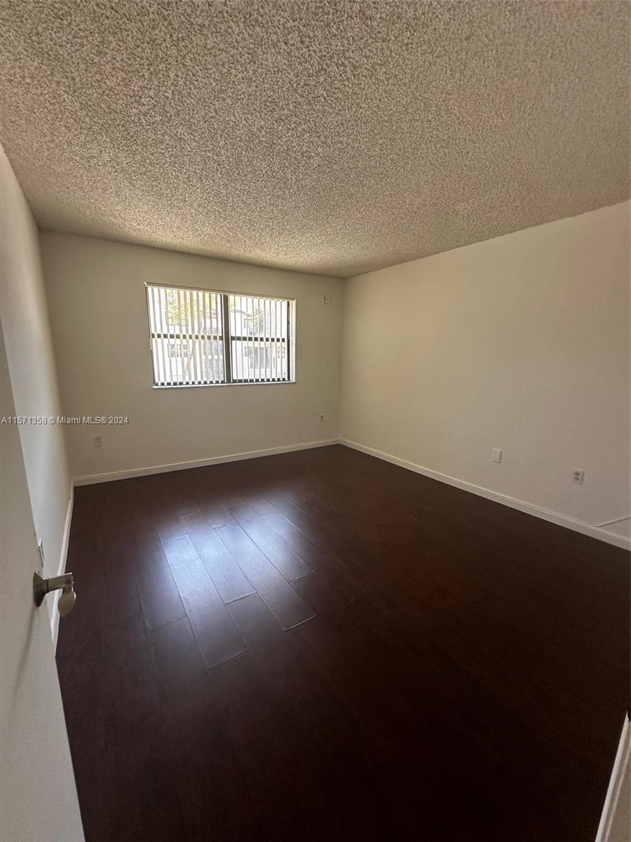 7220 NW 179th St 201, Hialeah, Florida 33015, 1 Bedroom Bedrooms, ,1 BathroomBathrooms,Residentiallease,For Rent,7220 NW 179th St 201,A11571358