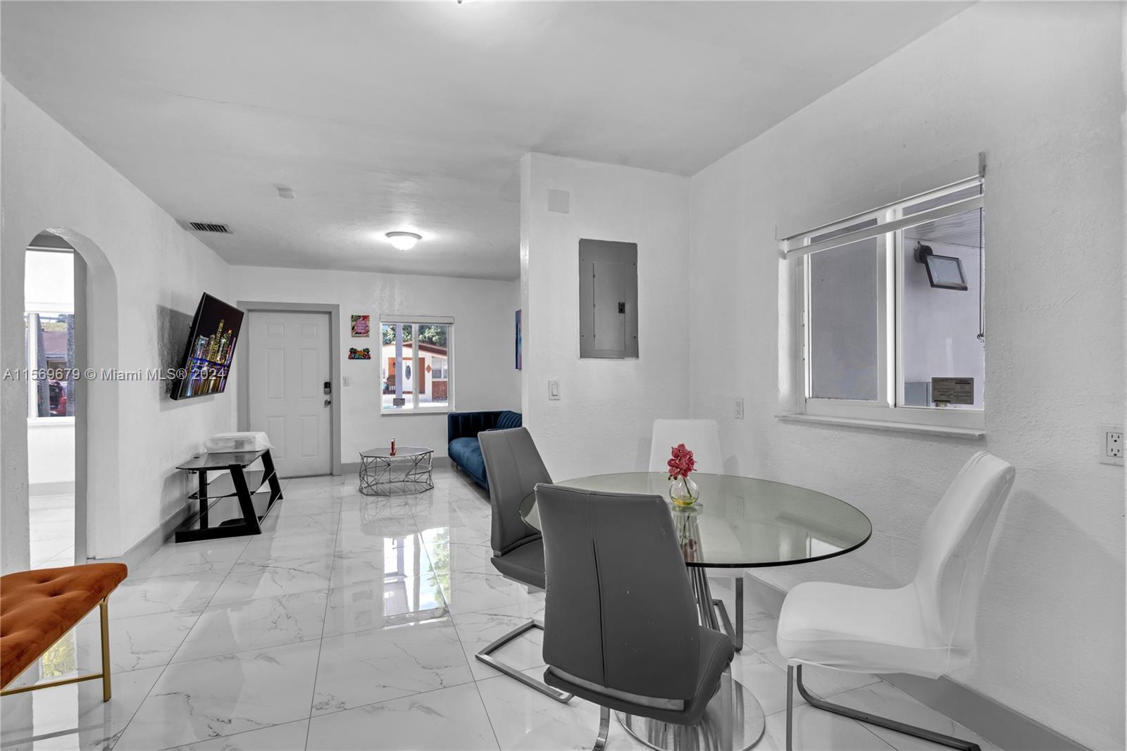 737 NW 41st St A, Miami, Florida 33127, 3 Bedrooms Bedrooms, ,1 BathroomBathrooms,Residentiallease,For Rent,737 NW 41st St A,A11569679