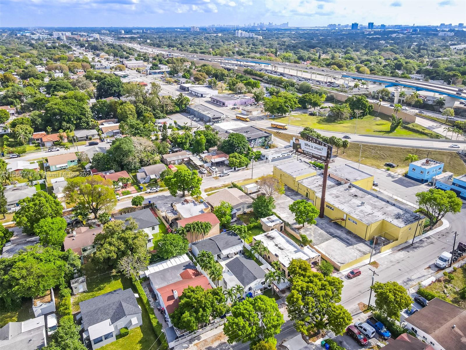 737 NW 41st St B, Miami, Florida 33127, 2 Bedrooms Bedrooms, ,1 BathroomBathrooms,Residentiallease,For Rent,737 NW 41st St B,A11569716