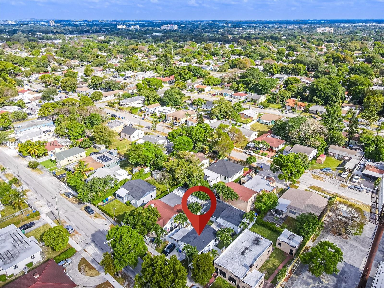 737 NW 41st St B, Miami, Florida 33127, 2 Bedrooms Bedrooms, ,1 BathroomBathrooms,Residentiallease,For Rent,737 NW 41st St B,A11569716
