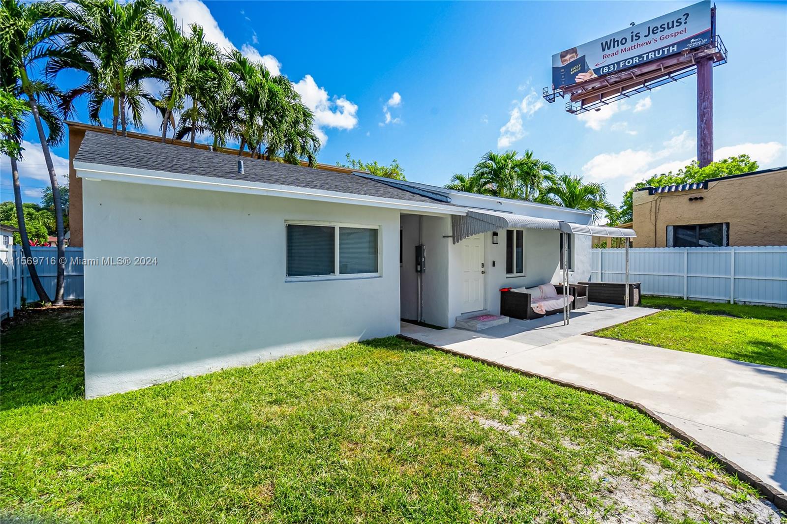 737 NW 41st St B, Miami, Florida 33127, 2 Bedrooms Bedrooms, ,1 BathroomBathrooms,Residentiallease,For Rent,737 NW 41st St B,A11569716