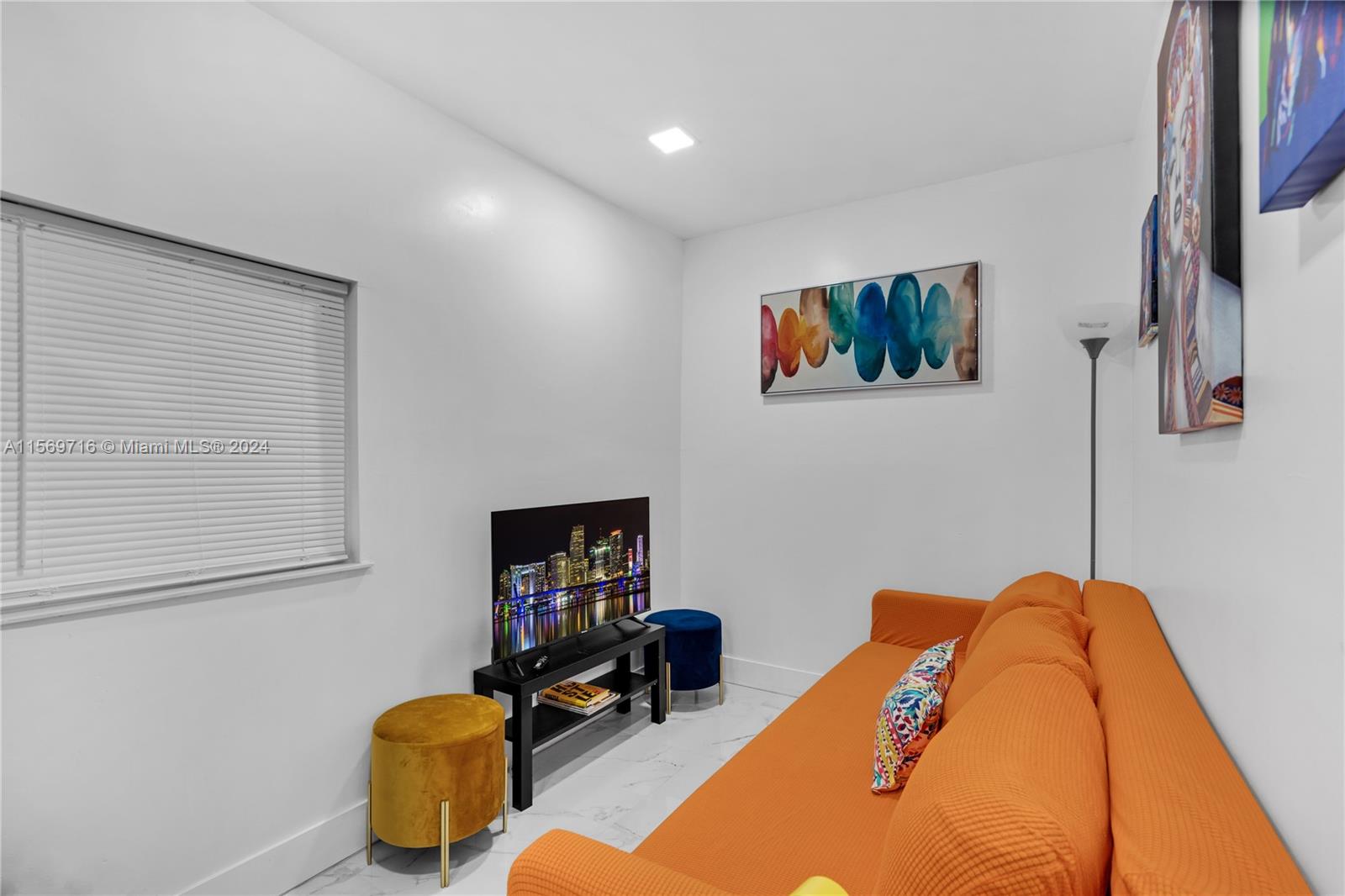 737 NW 41st St B, Miami, Florida 33127, 2 Bedrooms Bedrooms, ,1 BathroomBathrooms,Residentiallease,For Rent,737 NW 41st St B,A11569716