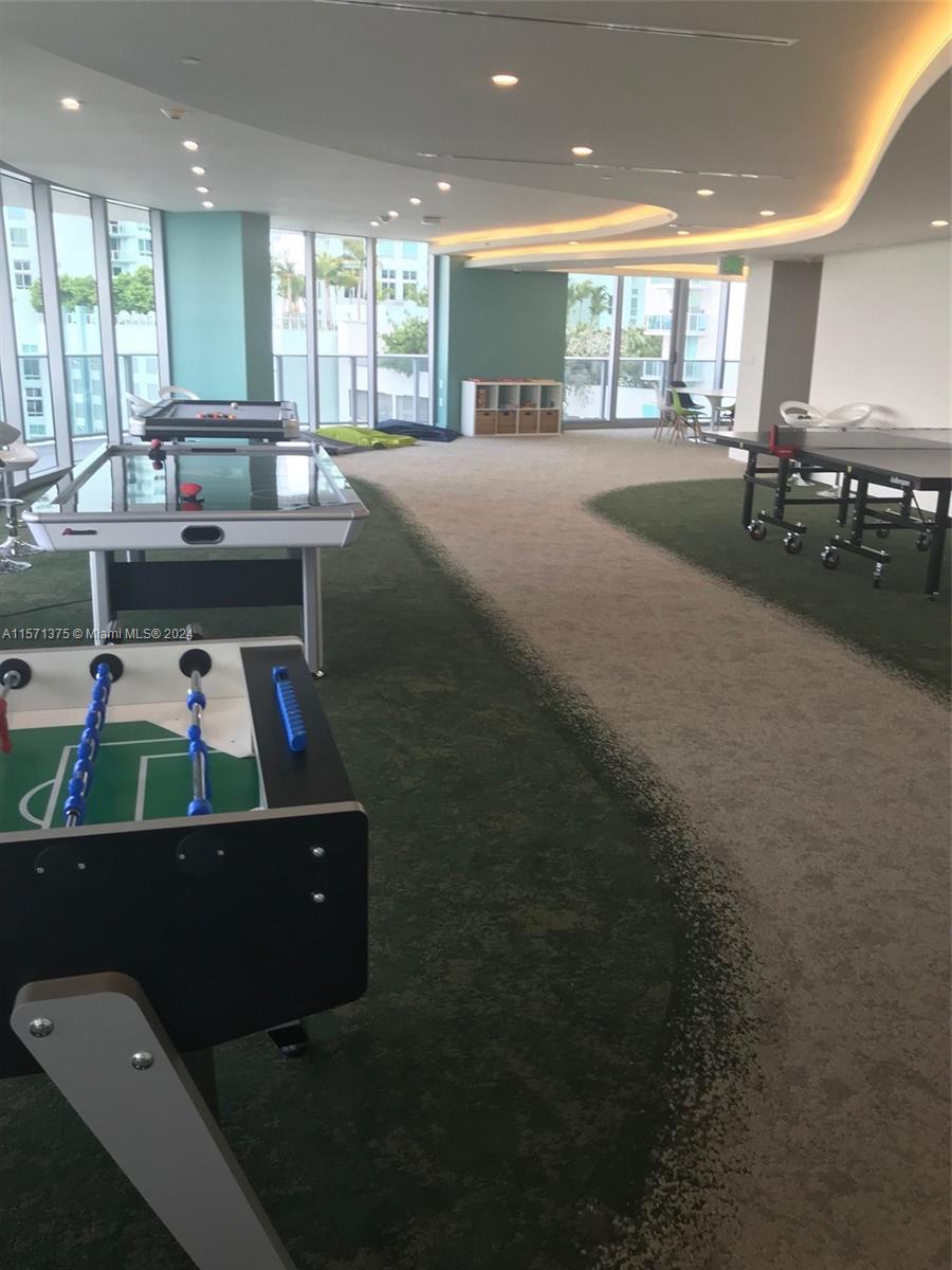 488 NE 18th St 3802, Miami, Florida 33132, 1 Bedroom Bedrooms, ,1 BathroomBathrooms,Residentiallease,For Rent,488 NE 18th St 3802,A11571375