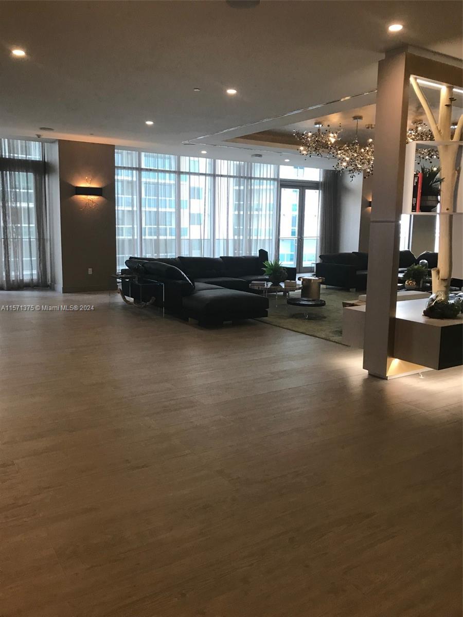488 NE 18th St 3802, Miami, Florida 33132, 1 Bedroom Bedrooms, ,1 BathroomBathrooms,Residentiallease,For Rent,488 NE 18th St 3802,A11571375