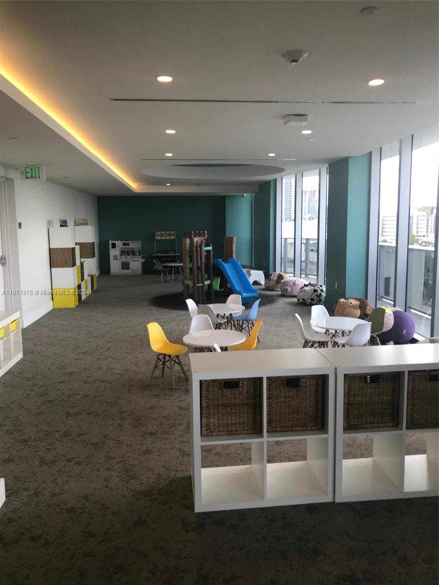 488 NE 18th St 3802, Miami, Florida 33132, 1 Bedroom Bedrooms, ,1 BathroomBathrooms,Residentiallease,For Rent,488 NE 18th St 3802,A11571375