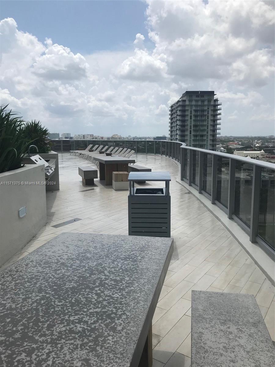 488 NE 18th St 3802, Miami, Florida 33132, 1 Bedroom Bedrooms, ,1 BathroomBathrooms,Residentiallease,For Rent,488 NE 18th St 3802,A11571375