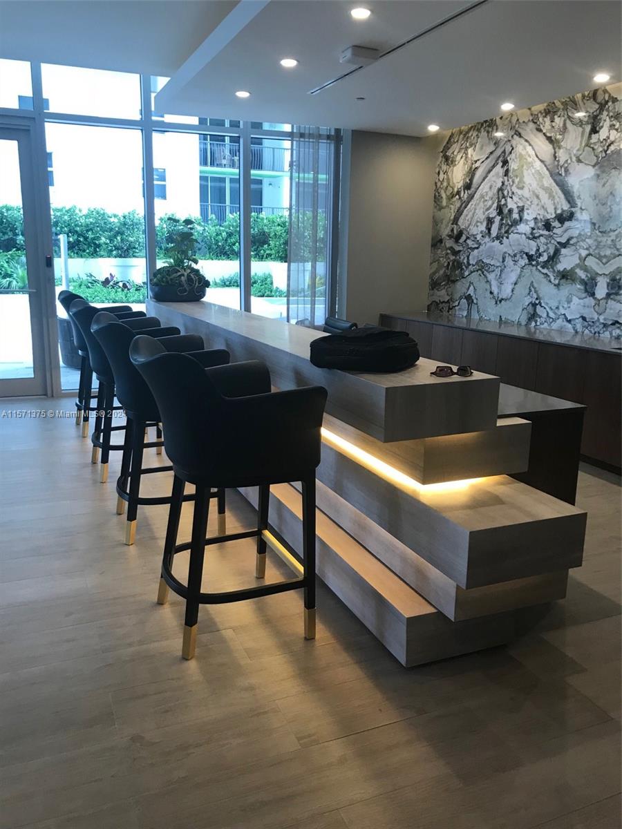 488 NE 18th St 3802, Miami, Florida 33132, 1 Bedroom Bedrooms, ,1 BathroomBathrooms,Residentiallease,For Rent,488 NE 18th St 3802,A11571375